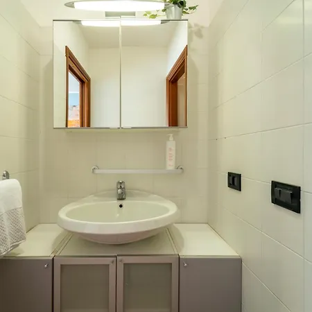 Lejlighed Lakefront Retreat By Wonderful Italy